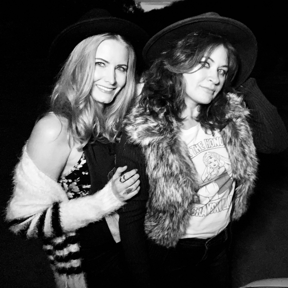 Meet your Posher, Toni - Picture 6 of 14